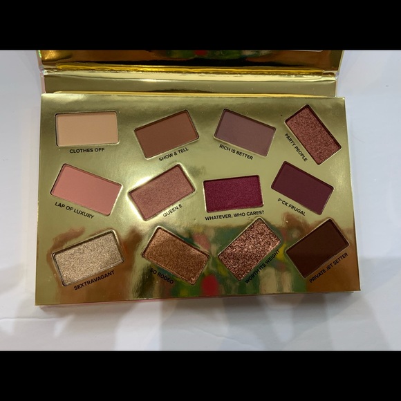 Too Faced Pretty Mess Eyeshadow Palette - Picture 4 of 5